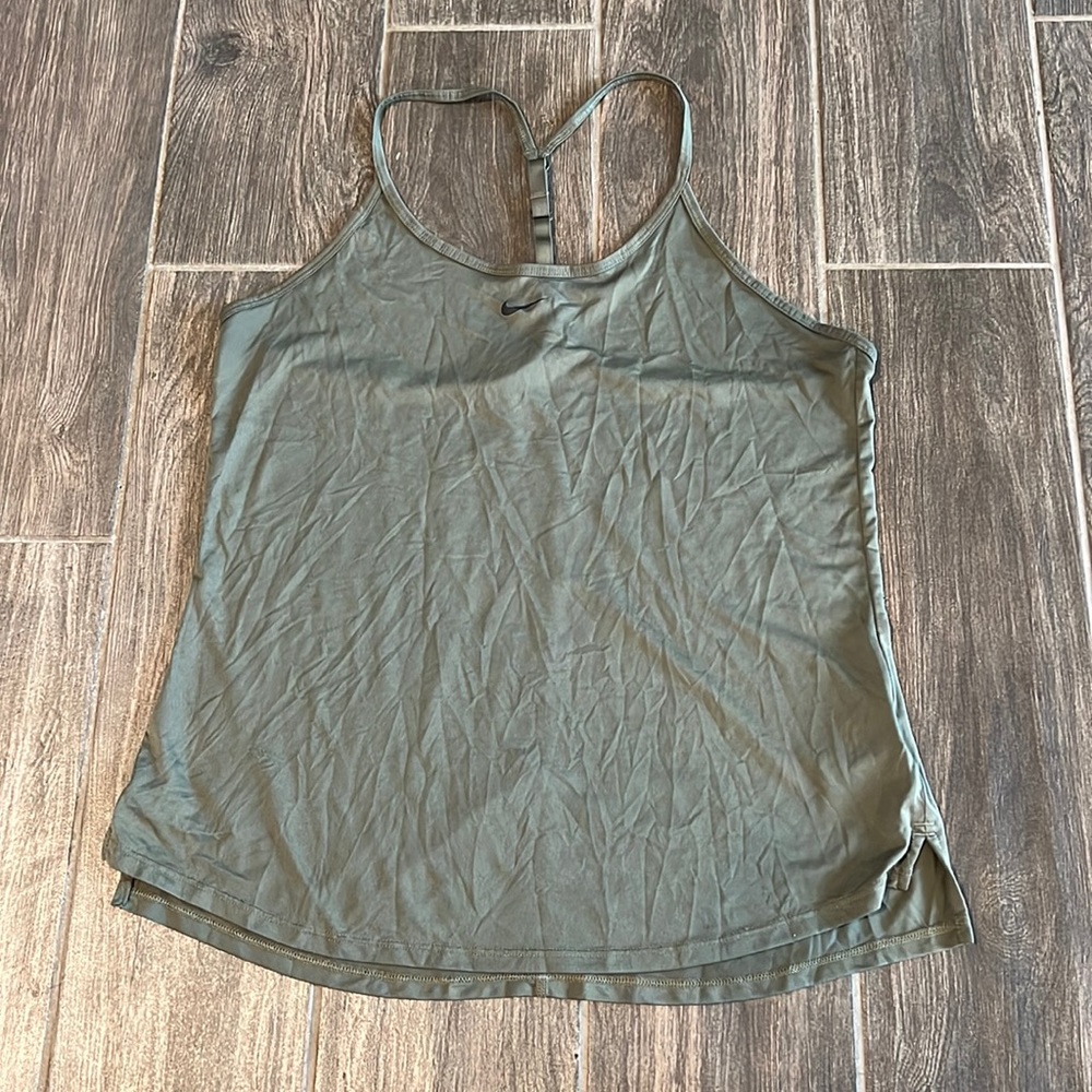 Nike tank top!!